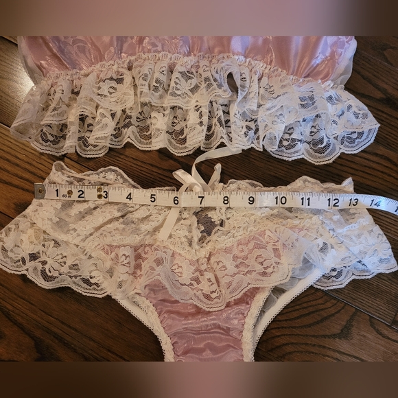 2 PC Lacy Lingerie Set, Like New - Picture 3 of 7